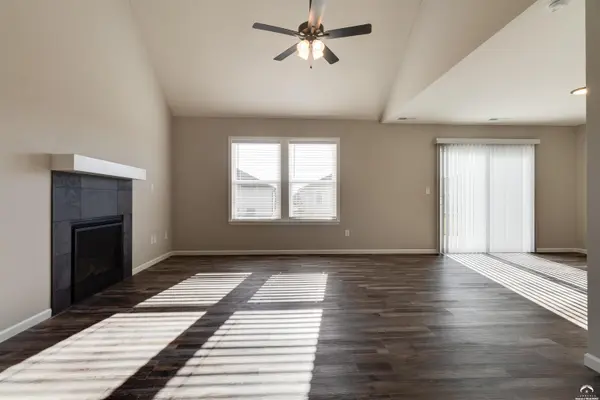 2531 Arlene PL, Lawrence, KS 66046