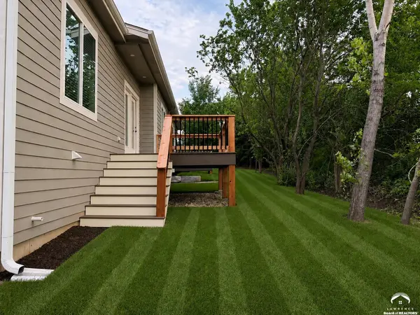 5616 Maggie WAY, Lawrence, KS 66049