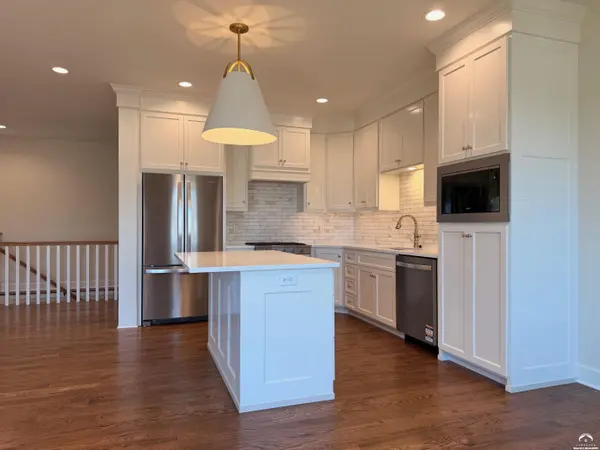 5616 Maggie WAY, Lawrence, KS 66049