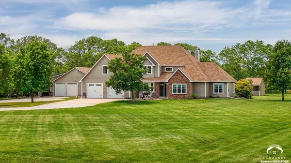 1053 E 1479 RD, Lawrence, KS 66046