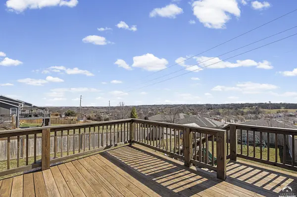3611 Prairie Clover CT, Lawrence, KS 66049