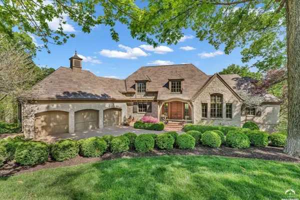 208 Fall Creek RD, Lawrence, KS 66049