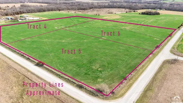 18 E 1400 RD, Baldwin City, KS 66006-9999