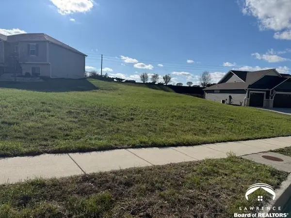 5802 Three Forks CT, Lawrence, KS 66049