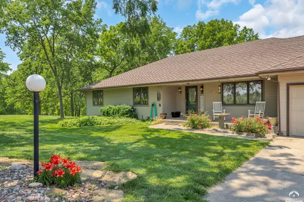4848 SE 53rd ST, Berryton, KS 66409