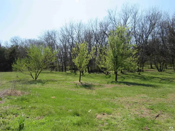 1901 N 600 RD, Baldwin City, KS 66006