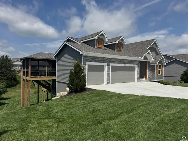 307 N Dole DR, Lawrence, KS 66049