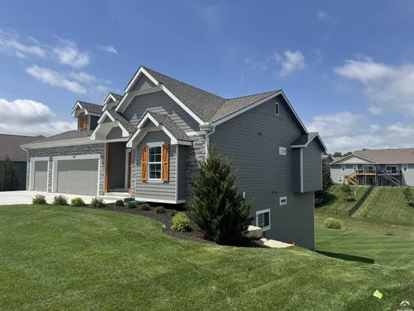307 N Dole DR, Lawrence, KS 66049