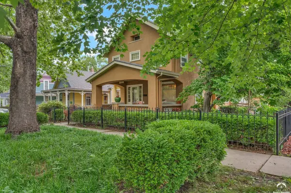 512 Ohio ST, Lawrence, KS 66044