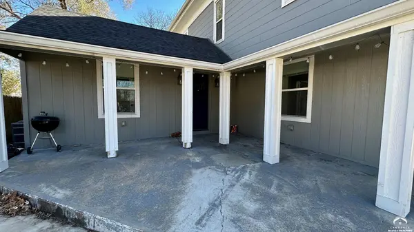 102 E 3rd ST, Linn Valley, KS 66052