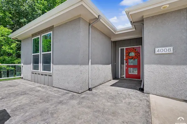 4008 Sweetclover ST, Lawrence, KS 66049