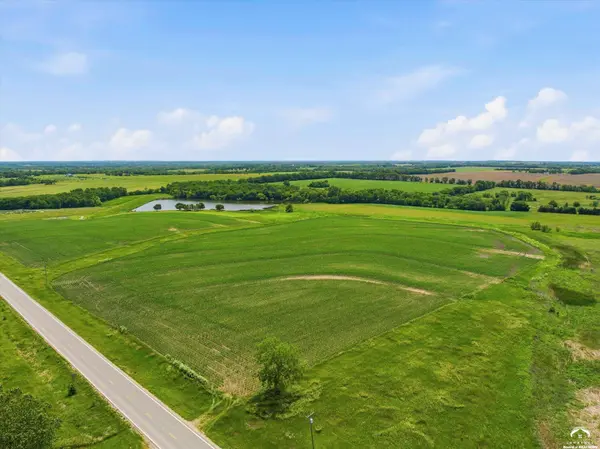 0000 N 300 RD, Baldwin City, KS 66006
