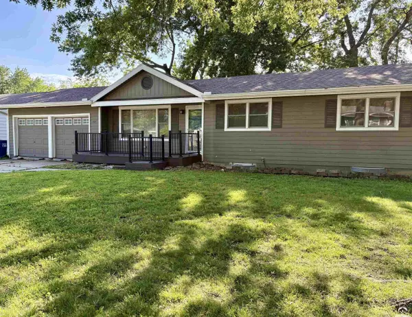 507 Arizona ST, Lawrence, KS 66049