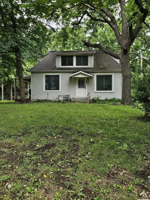 1235 Elm ST, Eudora, KS 66025