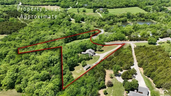 881 N 1928 RD, Lecompton, KS 66050