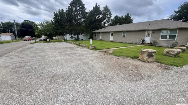 505 N Elmira ST, Highland, KS 66035