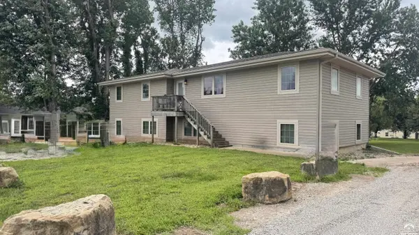 707 W Colorado ST, Highland, KS 66035