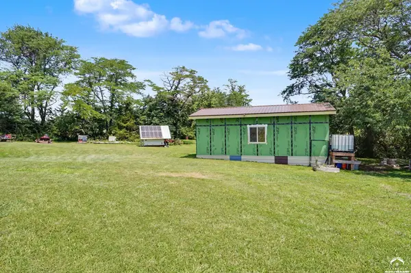 17846 270 RD, Whiting, KS 66552