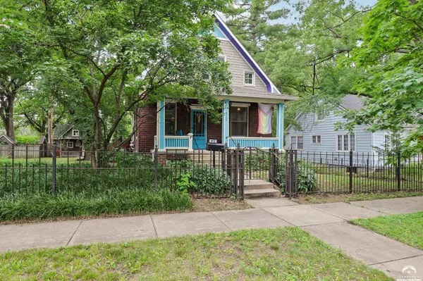 612 Illinois ST, Lawrence, KS 66044