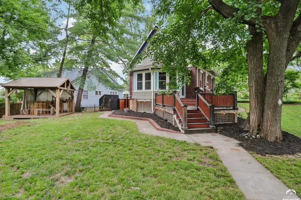 612 Illinois ST, Lawrence, KS 66044