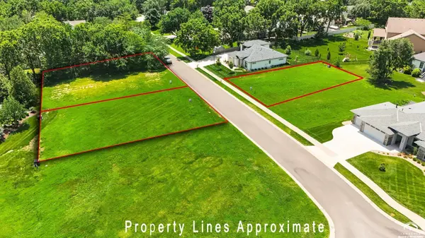 212 Stockade ST, Lawrence, KS 66049