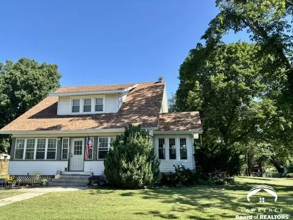 520 Atchison ST, Oskaloosa, KS 66066