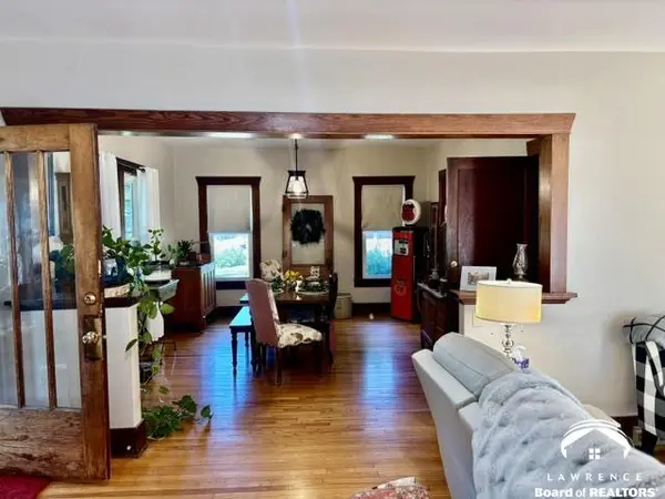 520 Atchison ST, Oskaloosa, KS 66066