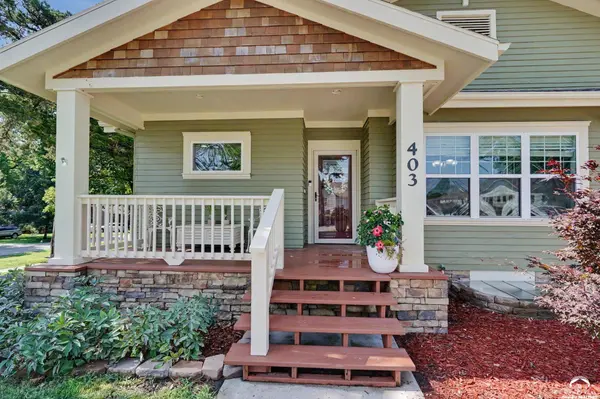 403 Baker ST, Baldwin City, KS 66006