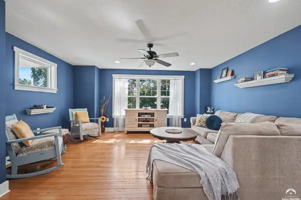 403 Baker ST, Baldwin City, KS 66006