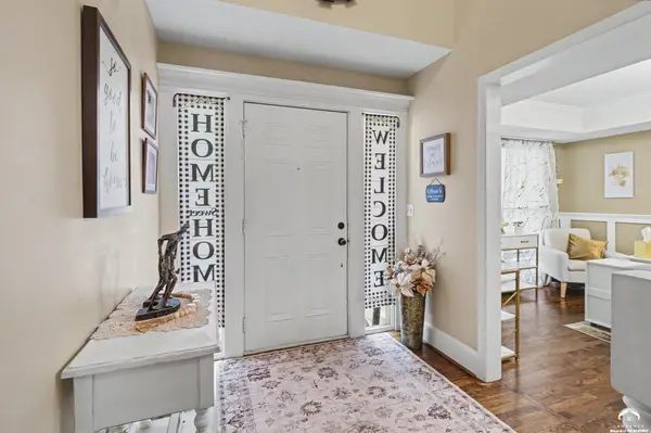 4412 Stone Meadows CT, Lawrence, KS 66049