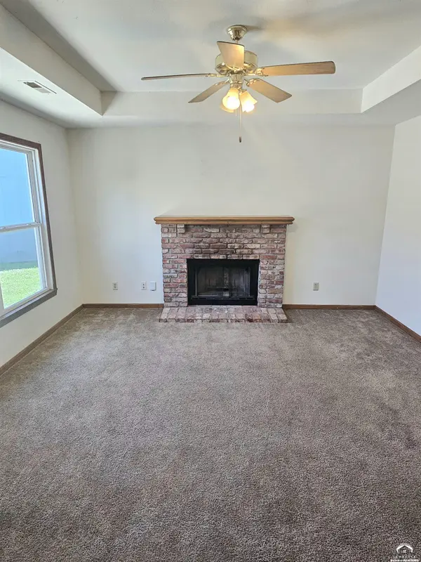2119-2121 Pikes Peek PL, Lawrence, KS 66044