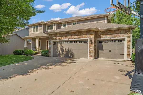 1123 Sawhill DR, Lawrence, KS 66049