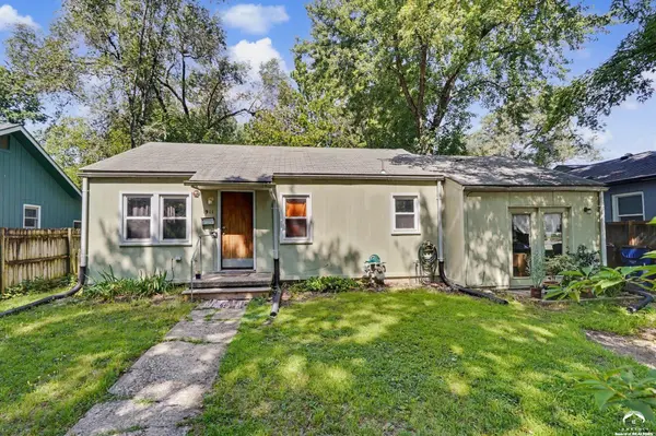 1911 Tennessee ST, Lawrence, KS 66046