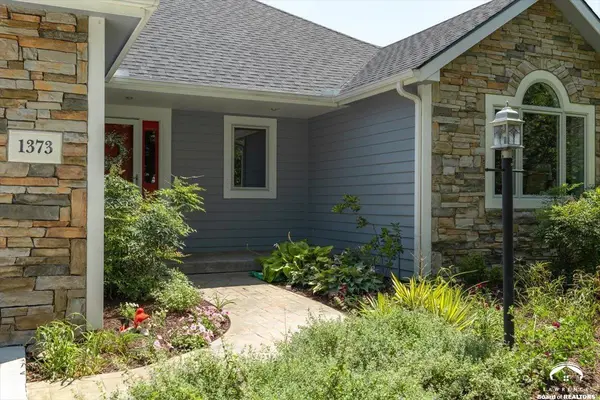 1373 Stonecreek DR, Lawrence, KS 66049