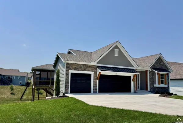 311 N Dole DR, Lawrence, KS 66049