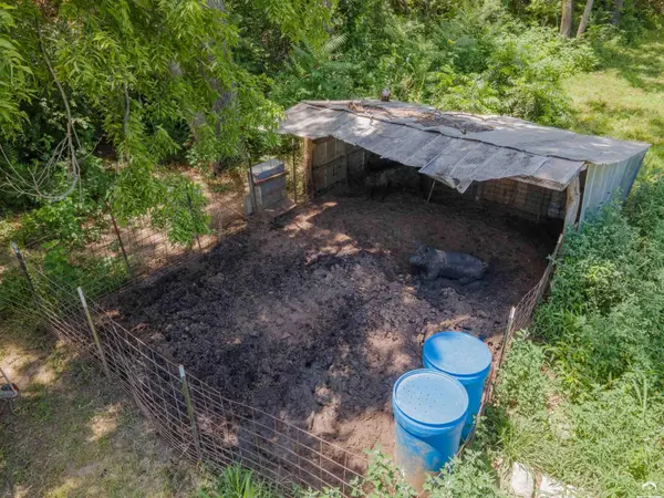 3260 NE 31st ST, Grantville, KS 66429