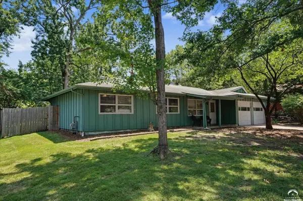 2452 Missouri ST, Lawrence, KS 66046