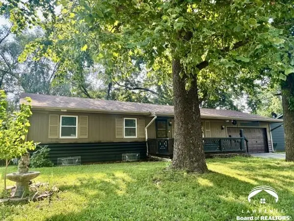 1016 Birch ST, Eudora, KS 66025