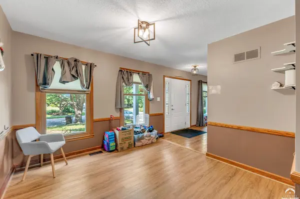 716 Eldridge ST, Lawrence, KS 66049