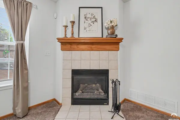 2702 Coralberry CT, Lawrence, KS 66047