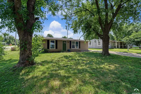 1502 Cadet AVE, Lawrence, KS 66044