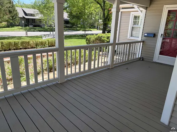2115 Massachusetts ST, Lawrence, KS 66046