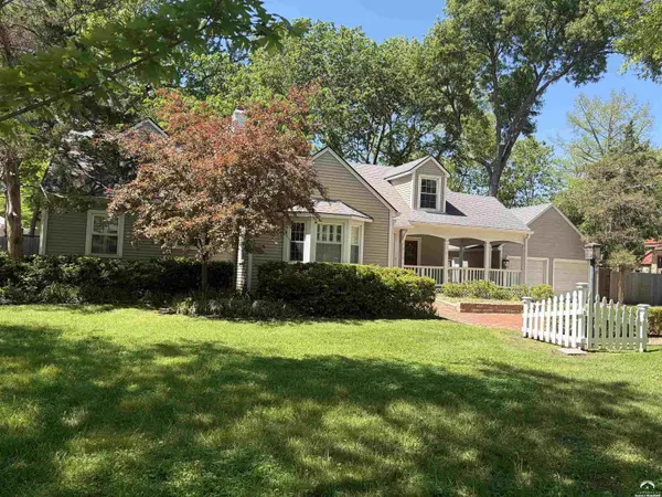 2115 Massachusetts ST, Lawrence, KS 66046