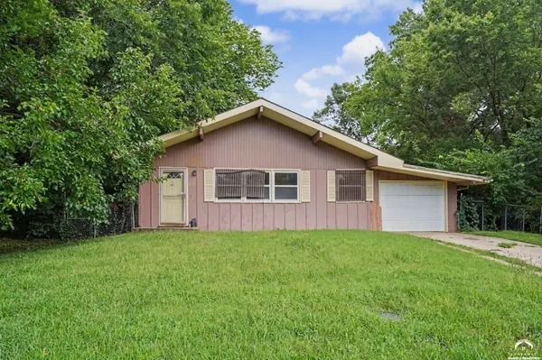 2114 Mitchell ST, Lawrence, KS 66046