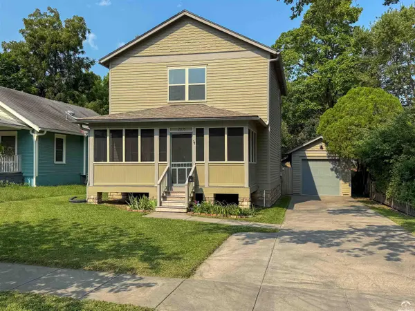 2035 Barker AVE, Lawrence, KS 66046