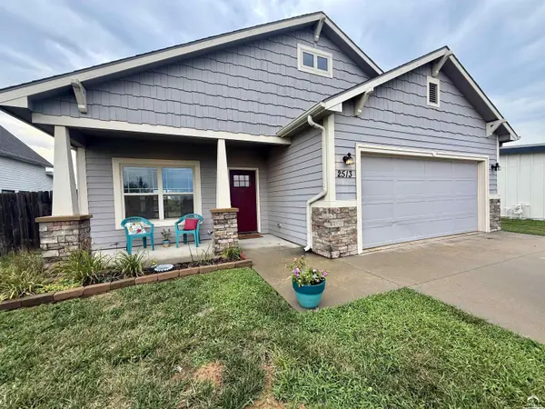 2513 Ralston ST, Lawrence, KS 66046