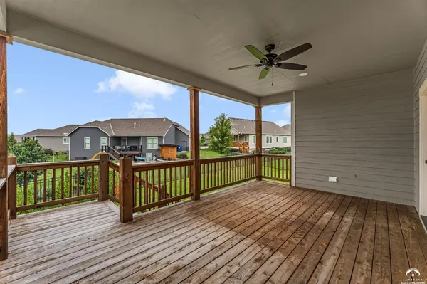 5201 Cedar Grove WAY, Lawrence, KS 66049