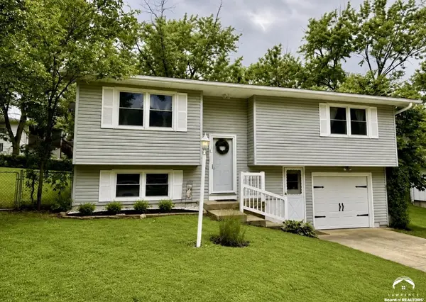 12 Ithica CT, Eudora, KS 66025
