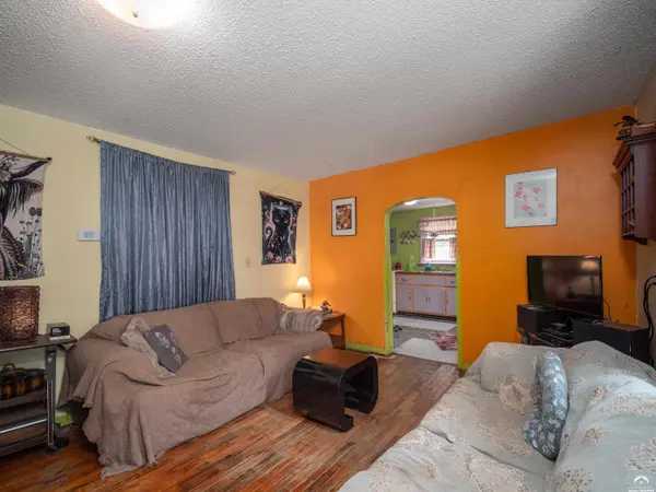 1338 Brook ST, Lawrence, KS 66044