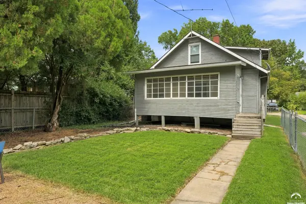1809 Mississippi ST, Lawrence, KS 66044